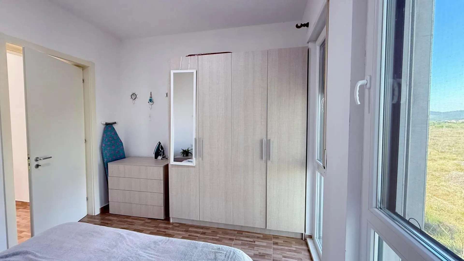Vala Mar Apartments By Four C Hamallaj