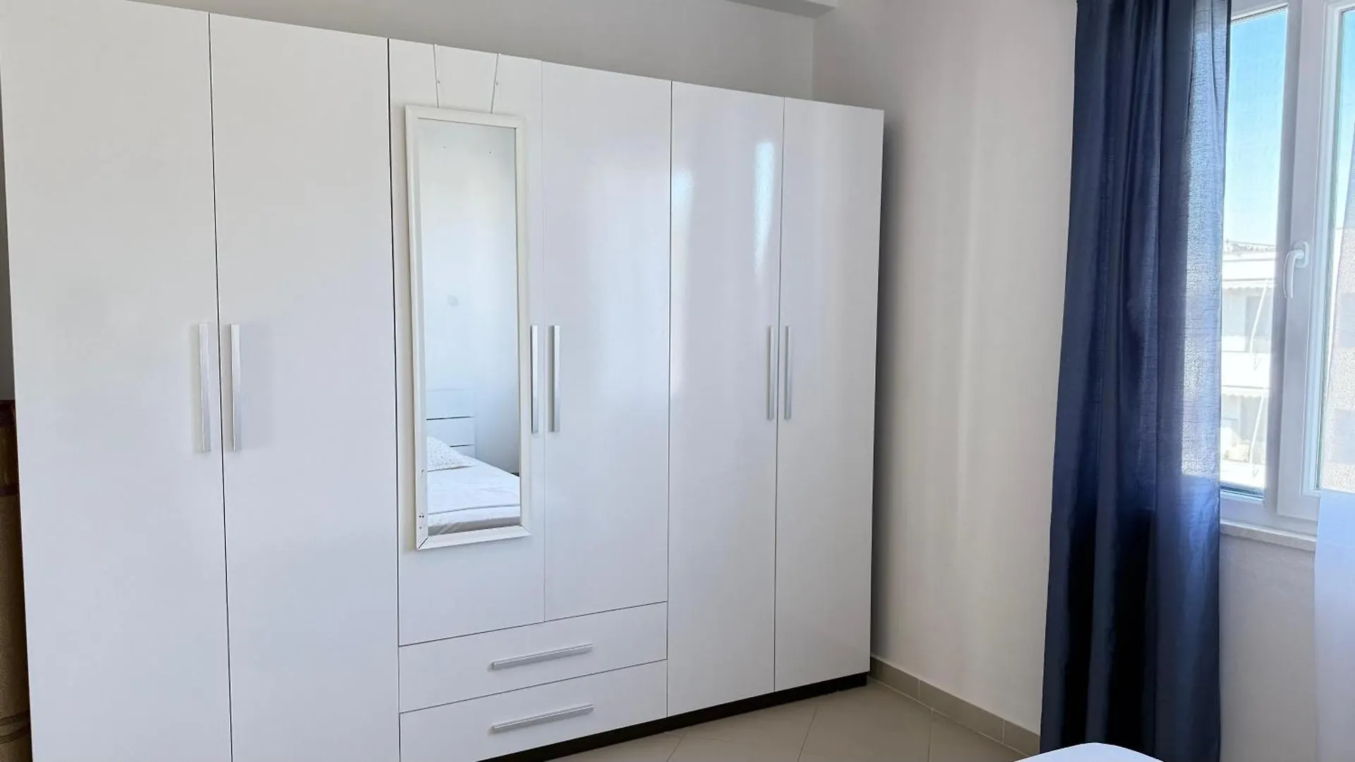 Vala Mar Apartments By Four C Hamallaj